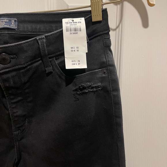 Abercrombie & Fitch Ripped Super Skinny Jeans - Picture 3 of 6